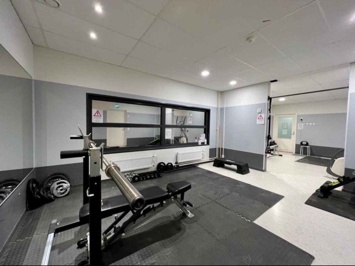 Suite - King Size Bed - Gym&Wifi - Indoor Parking Rovaniemi Bagian luar foto