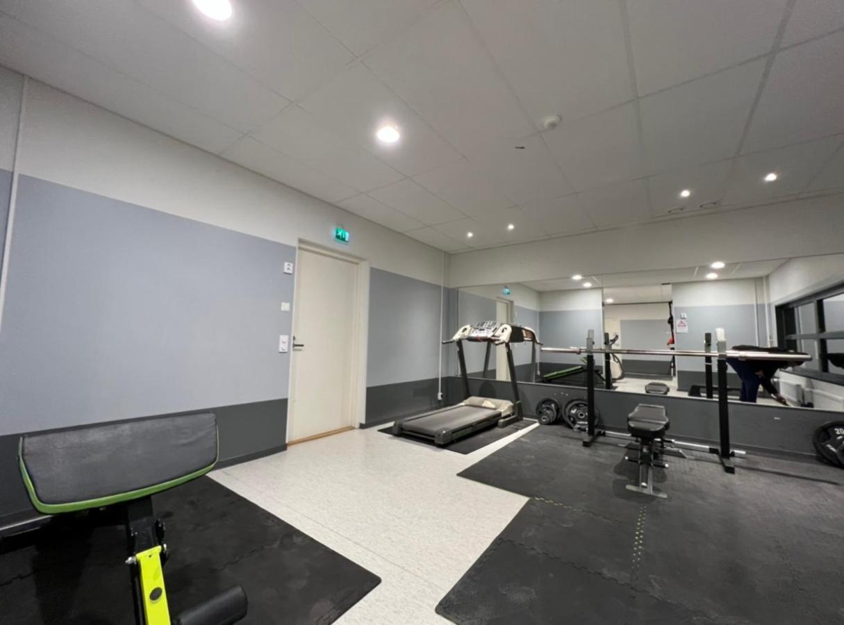 Suite - King Size Bed - Gym&Wifi - Indoor Parking Rovaniemi Bagian luar foto